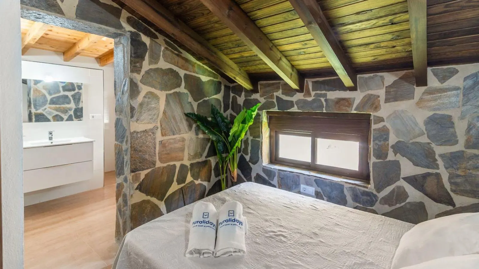 Cabana De Piedra El Borge By Ruralidays Moclinejo Holiday home